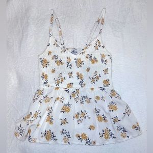 floral tank top! hollister xs